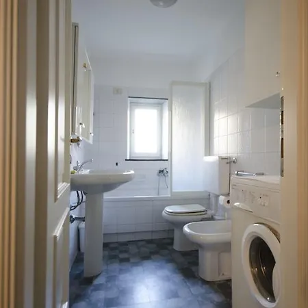 Apartment Casa Mamma Ada Genoa