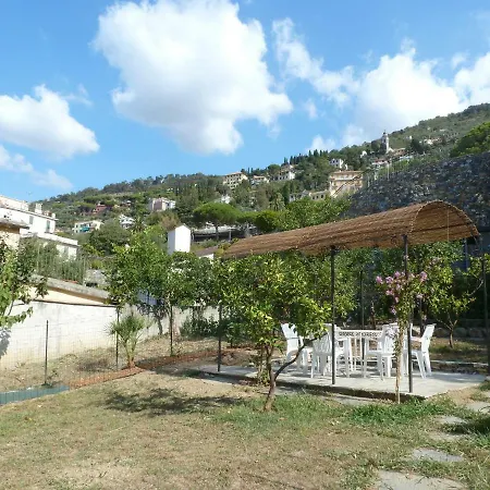 Apartment Casa Mamma Ada Genoa